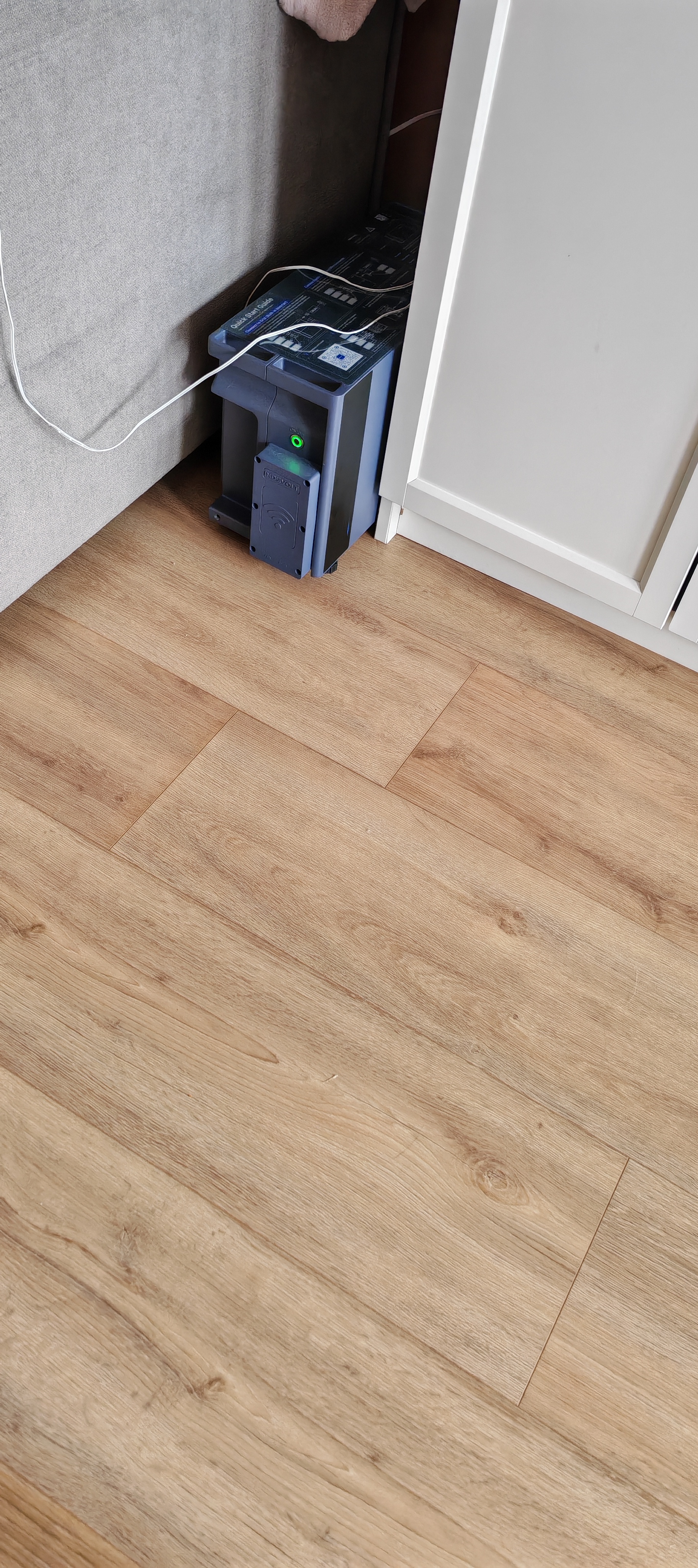 Indevolt SolidFlex 3000 AC in de woonkamer